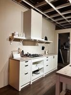 Rechte keuken met eiland en kastenwand - Wit, Ophalen, Zo goed als nieuw, Wit, Minder dan 100 cm