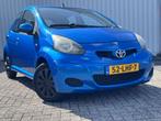 Toyota Aygo 1.0 12V Vvt-i 5DRS 2010 Blauw, Auto's, Voorwielaandrijving, Euro 5, Stof, Zwart