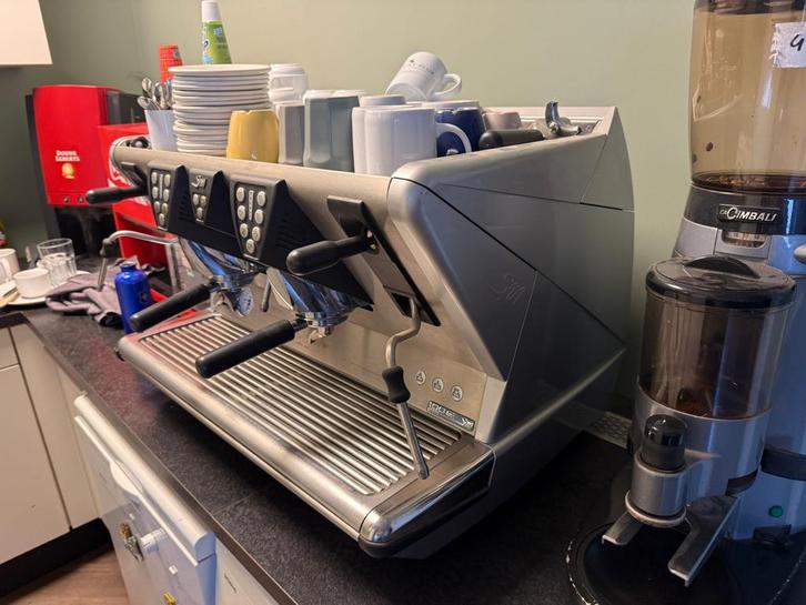 Professionele Koffiemachine met bonenmaler koffiemolen, Zakelijke goederen, Horeca | Keukenapparatuur, Koffie en Espresso, Gebruikt