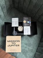 Omega x Swatch - MoonSwatch Mission To Jupiter, Sieraden, Tassen en Uiterlijk, Horloges | Heren, Ophalen of Verzenden, Nieuw, Kunststof