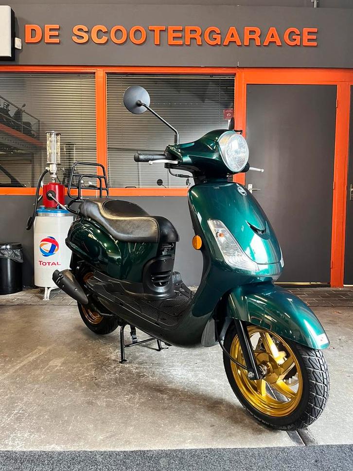 Sym Fiddle 2 Custom brom 45km 2019, Fietsen en Brommers, Scooters | SYM, Gebruikt, Fiddle, Maximaal 45 km/u, Benzine, Ophalen