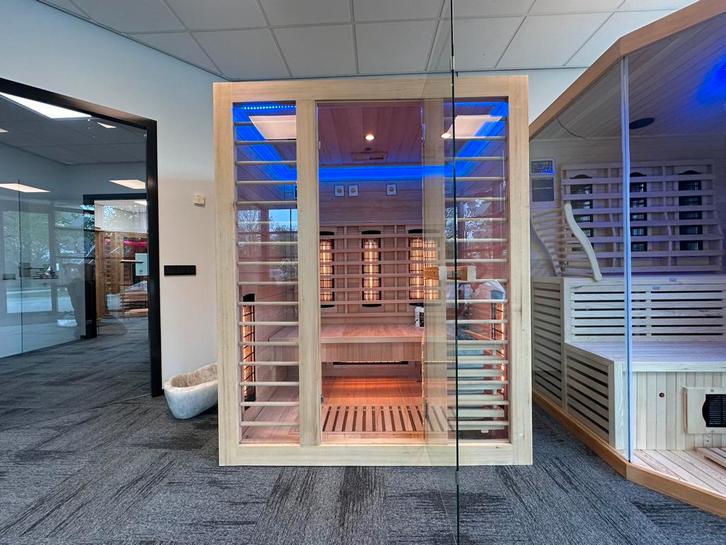 COMBI SAUNA INFRAROOD MET OPGIETKACHEL GRATIS BEZORGD! 🚚, Sport en Fitness, Sauna, Nieuw, Complete sauna, Fins of Traditioneel