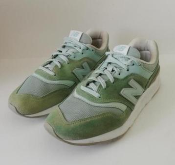  New Balance 997H Sneekers ( 40.5 ) beschikbaar voor biedingen