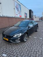 Volvo S60 1.6D Drive 84KW Powershift 2013 Grijs, Auto's, Volvo, 4 cilinders, S60, Origineel Nederlands, 24 km/l