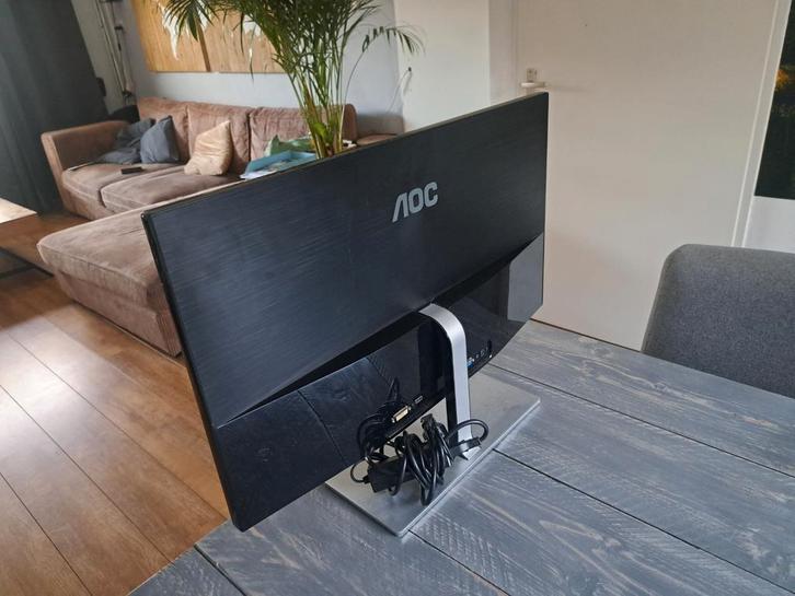 AOC 79 Series, Computers en Software, Monitoren, Zo goed als nieuw, 60 Hz of minder, DisplayPort, HDMI, LED, Ultra HD (4K), Ophalen