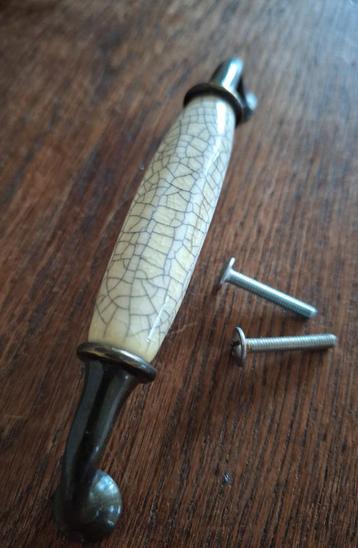 Meubelgrepen, porselein craquelé, 128 mm, 11 stuks. beschikbaar voor biedingen