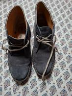 Clarks Desert Boots - Maat 37 - Gedragen, Kleding | Dames, Schoenen, Ophalen of Verzenden, Gedragen, Grijs