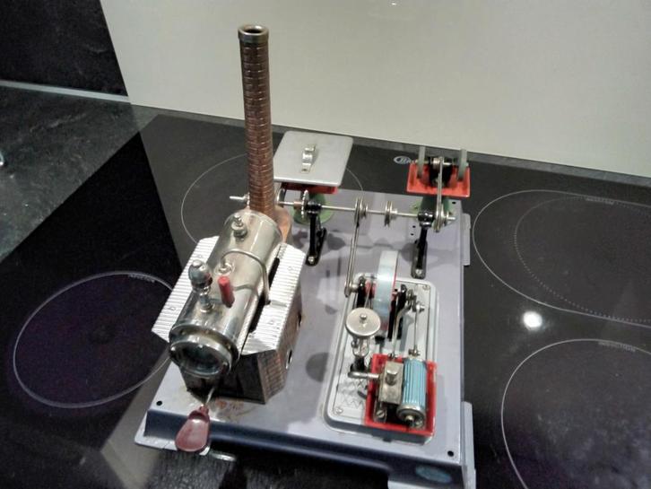 Stoommachine Wilesco D101  compleet, Hobby en Vrije tijd, Modelbouw | Overige, Zo goed als nieuw, Groter dan 1:32, Ophalen of Verzenden