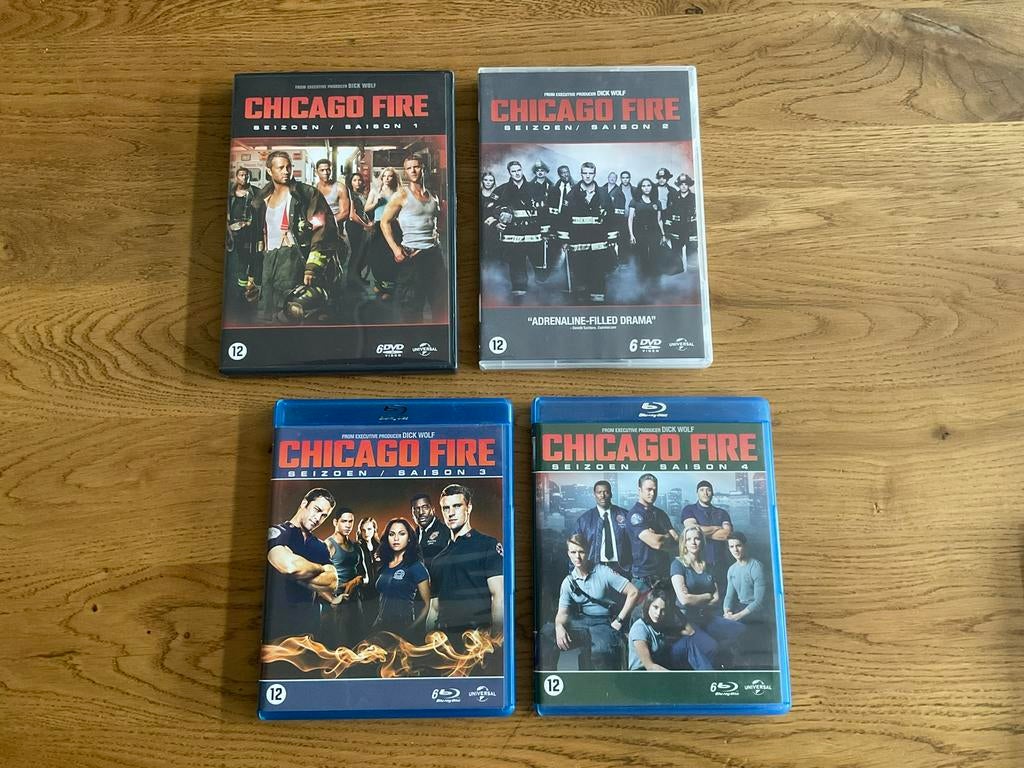 Chicago Fire, seizoen 1-2-3 & 4, seizoen 3 & 4 is Blu ray., Cd's en Dvd's, Dvd's | Tv en Series, Ophalen of Verzenden, Zo goed als nieuw