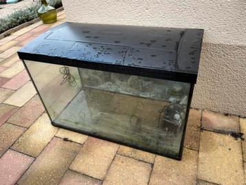 Superfish aquarium incl alle toevehoren beschikbaar voor biedingen