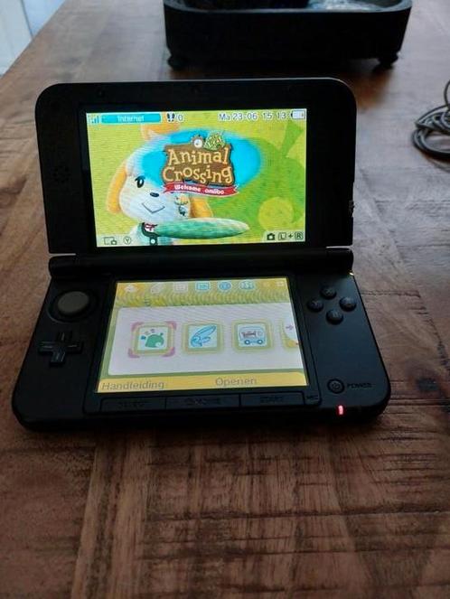 NINTEND0 3DS XL met 6 games op de 3 DS XL., Spelcomputers en Games, Spelcomputers | Nintendo 2DS en 3DS, Zo goed als nieuw, Ophalen of Verzenden