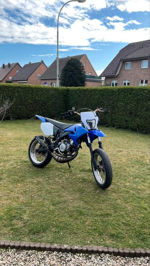 Yamaha Dt 50, Supermoto, 86cc, snel, Fietsen en Brommers, Brommers | Derbi, Zo goed als nieuw, Ophalen