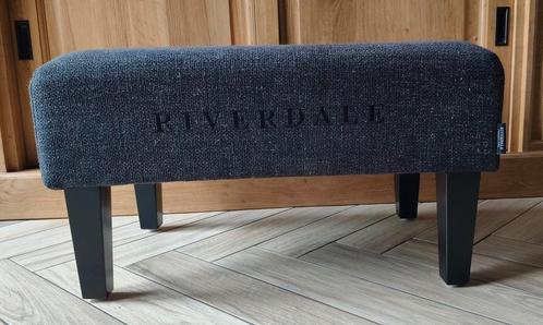 Riverdale voetenbank, enkel ter decoratie gestaan!, Huis en Inrichting, Woonaccessoires | Overige, Zo goed als nieuw, Ophalen of Verzenden