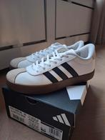 Adidas Sneakers, Adidas, Wit, Ophalen of Verzenden, Sneakers of Gympen