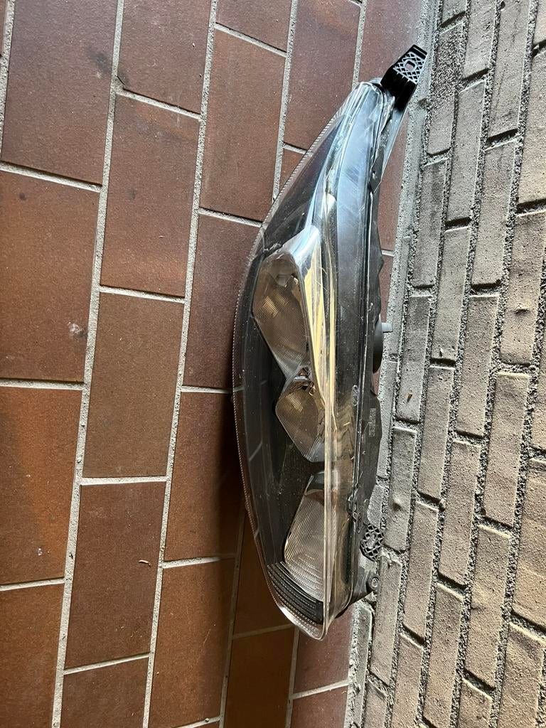 Koplamp Ford Fiesta, Ophalen, Ford