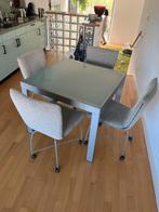 Moderne eetkamertafel en 4 stoelen, Huis en Inrichting, Ophalen, Gebruikt, Modern, 4 tot 6 stoelen