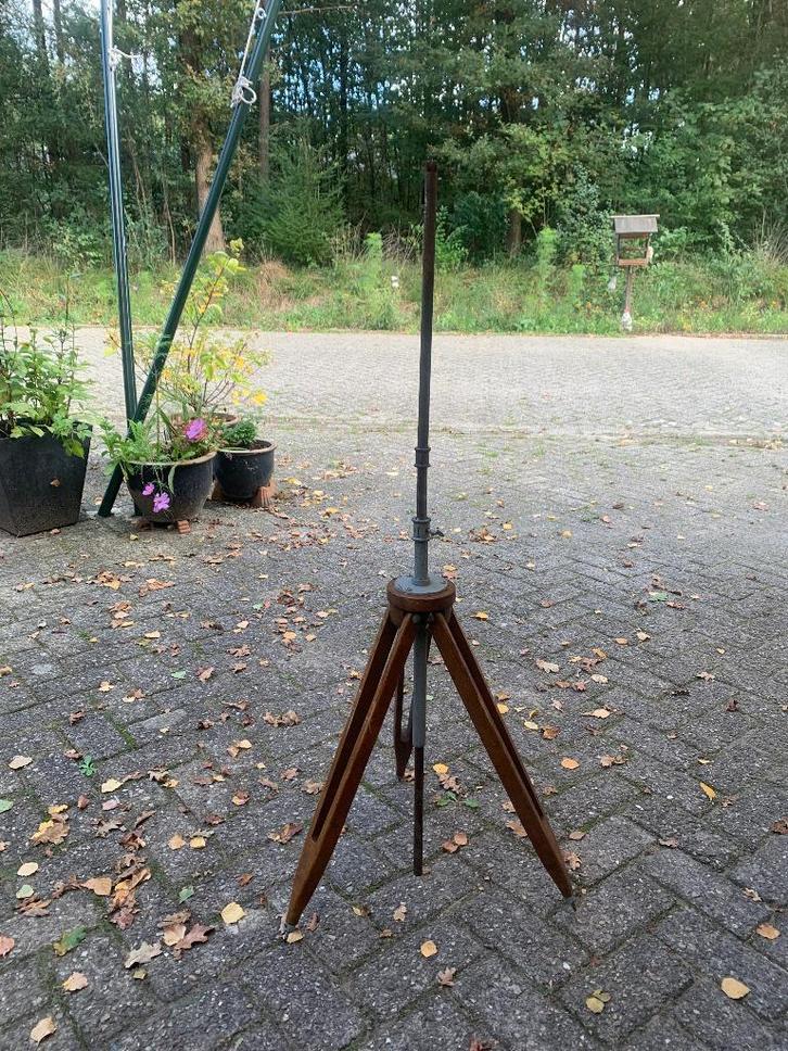 Antiek houten statief, Verzamelen, Retro, Huis en Inrichting, Ophalen