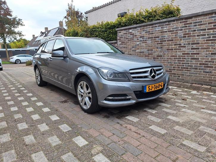 Mercedes-Benz C-Klasse C180cdi BE Estate 2011 Grijs, Auto's, Mercedes-Benz, Particulier, C-Klasse, Diesel, C, Stationwagon, Handgeschakeld