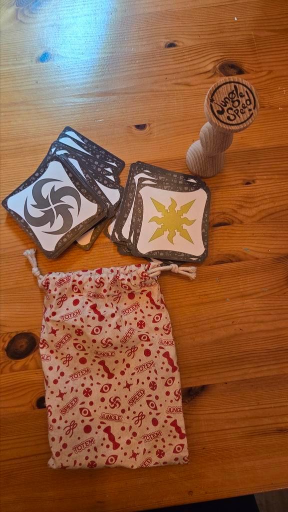 Jungle speed nieuw, Hobby en Vrije tijd, Gezelschapsspellen | Kaartspellen, Zo goed als nieuw, Ophalen of Verzenden