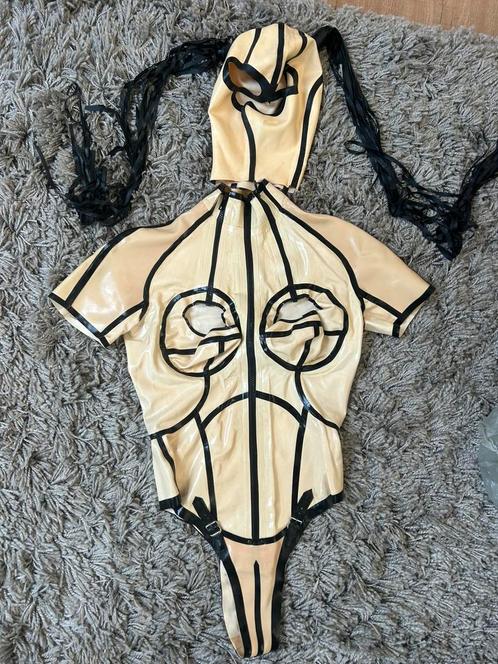 Unieke Latex Body incl masker maat L, Kleding | Dames, Overige Dameskleding, Zo goed als nieuw, Ophalen of Verzenden