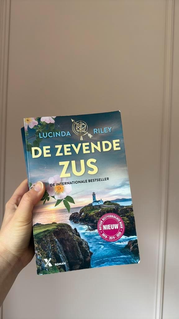 Lucinda Riley - De zevende zus, Boeken, Literatuur, Ophalen of Verzenden