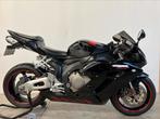 Honda CBR 1000 RR met SBK Carbon demper en maar 30.000km, 4 cilinders, Bedrijf, Super Sport, Meer dan 35 kW