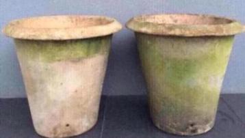 Grote oude beige stevige terracotta bloempotten kwaliteit 53 beschikbaar voor biedingen