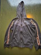 Zwart met grijs Nike-vest maat 137-147, Jongen of Meisje, Trui of Vest, Ophalen of Verzenden, Zo goed als nieuw