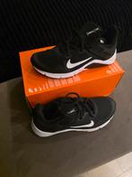 Nike Trainingsschoenen - Maat 38, Ophalen, Nieuw, Zwart