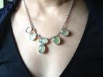antieke sieraden - Zilveren ketting met prehnite steen, Verzenden, Zilver, Ketting, Met edelsteen