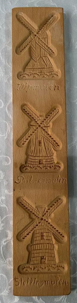 Speculaasplank molens 47 x 9 cm ongelakt. beschikbaar voor biedingen