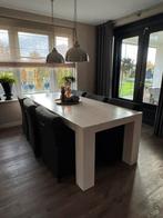 Klassiek moderne witte eettafel met 6 verrijdbare stoelen, Huis en Inrichting, Tafels | Eettafels, Ophalen, 200 cm of meer, 50 tot 100 cm