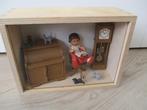 een leuk kijkkastje met inhoud, Verzamelen, Ophalen of Verzenden, Gebruikt, Poppenhuis