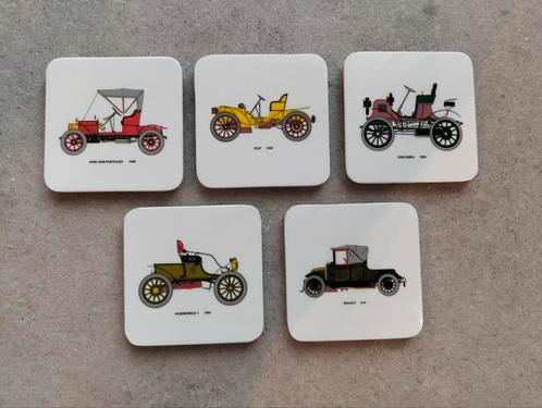Set vintage onderzetters met klassieke auto’s, Huis en Inrichting, Woonaccessoires | Onderzetters, Gebruikt, Glas of Kopje, Ophalen of Verzenden