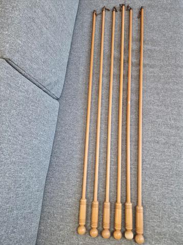 Vintage gordijn trekstokken. 6 stuks beschikbaar voor biedingen