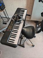 Yamaha PSR-F52 Keyboard met krukje en koptelefoon, Muziek en Instrumenten, Keyboards, Ophalen