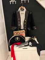 4 Piratenpakken met attributen maat 116 en 128, Kinderen en Baby's, Carnavalskleding en Verkleedspullen, Ophalen of Verzenden