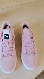 Sneakers Gympen maat 40 Puma OphalenHaarlemmerpleinAmsterdam, Ophalen, Zo goed als nieuw, Schoenen