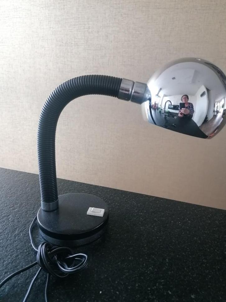 retro seventies chroom tafel/buro lamp met buigbare arm, Antiek en Kunst, Antiek | Lampen, Ophalen of Verzenden