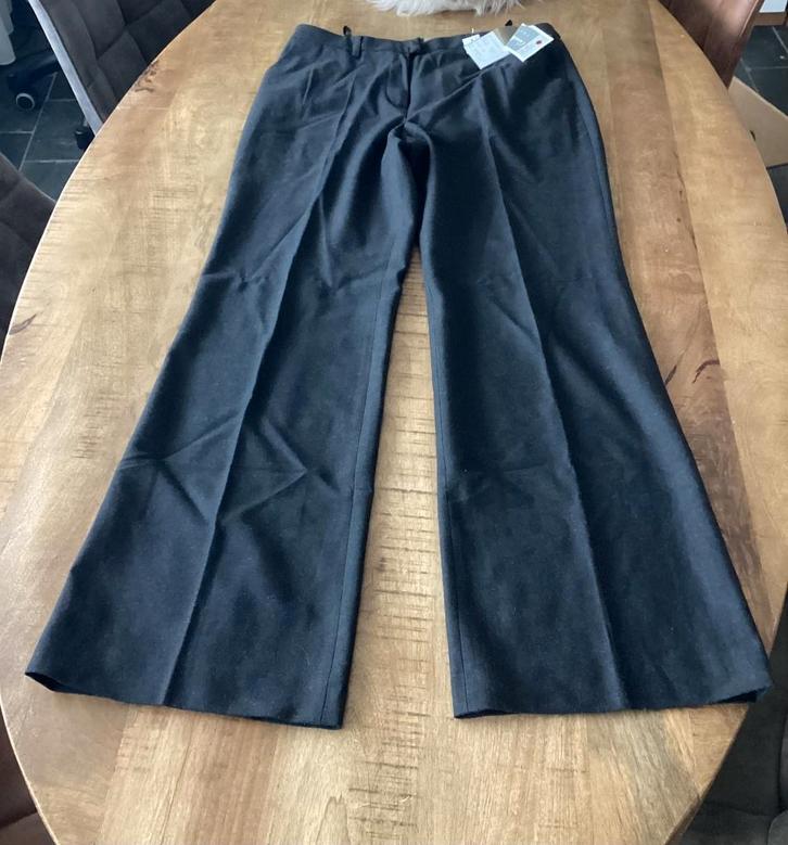 Nieuw! Zaffiri stretch broek, Kleding | Dames, Broeken en Pantalons, Nieuw, Maat 42/44 (L), Lang, Ophalen of Verzenden