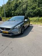 Volvo V40 2.0 D2 R-Design. Nieuwe motor, Auto's, Volvo, Voorwielaandrijving, Zwart, 4 cilinders, 1969 cc
