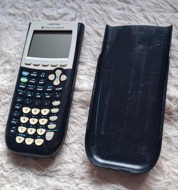 Texas TI-84 Plus rekenmachine beschikbaar voor biedingen