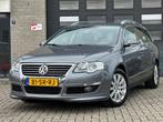 Volkswagen Passat Variant 2.0 FSI Highline / PDC / Clima / A, Gebruikt, Zwart, 4 cilinders, Origineel Nederlands