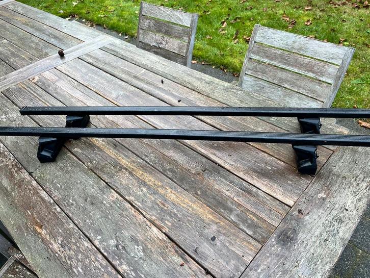 Thule fixpoint 710700 compleet voor o.a. RAV4, Auto diversen, Dakdragers, Zo goed als nieuw, Ophalen