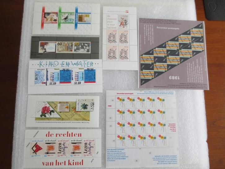 Zegelvellen jaren '80: 1981/1982/ 1984/ 1988/ 1989, Postzegels en Munten, Postzegels | Nederland, Postfris, Na 1940, Ophalen of Verzenden