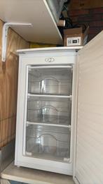 Vriezer, Witgoed en Apparatuur, Vriezers en Diepvrieskisten, Ophalen, Gebruikt, Minder dan 60 cm