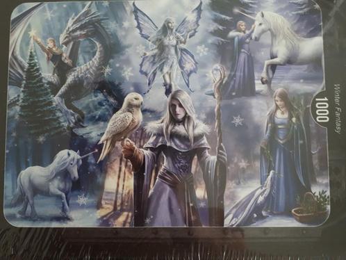 *NIEUW* Bluebird puzzel ANNE STOKES Winter Fantasy 1000 st., Hobby en Vrije tijd, Denksport en Puzzels, Nieuw, Legpuzzel, 500 t/m 1500 stukjes