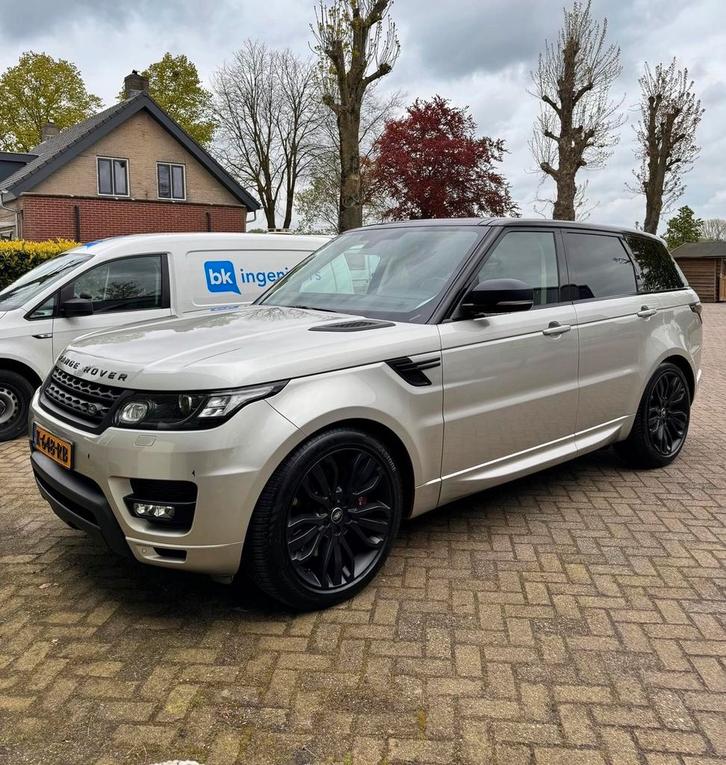 RANGE ROVER SPORT 3.0 SDV6 AUTOBIOGRAPHY DYNAMIC,2015, Auto's, Land Rover, Particulier, 4x4, ABS, Achteruitrijcamera, Adaptieve lichten