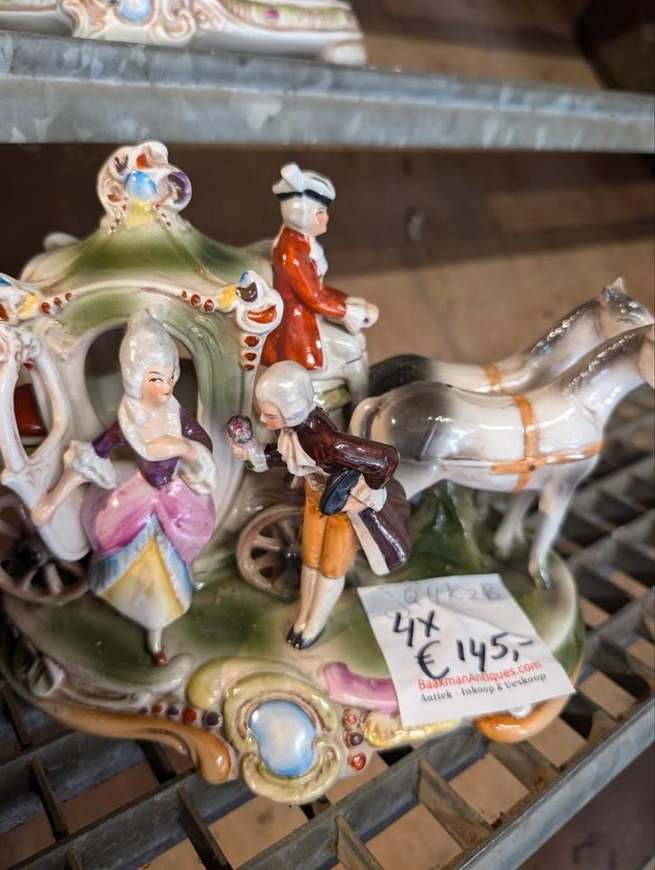 4 porseleinen beeldjes. Samen €145., Antiek en Kunst, Antiek | Porselein, Ophalen