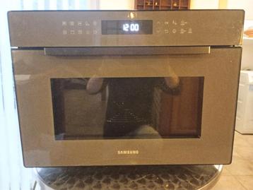 Samsung MC35R8058 Combimagnetron - 900W beschikbaar voor biedingen